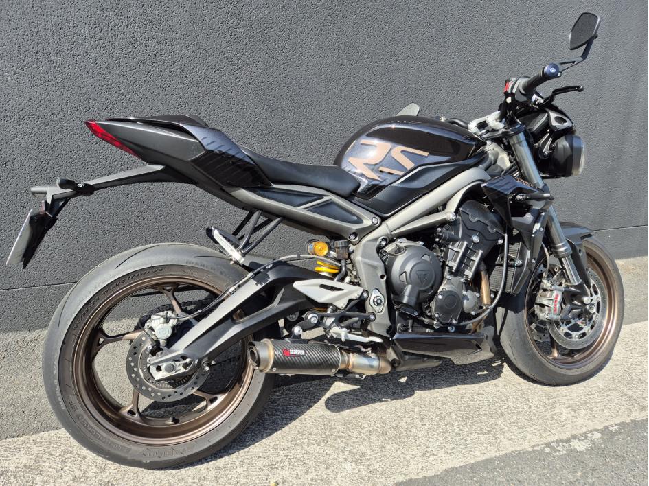 TRIUMPH STREET TRIPLE 765 RS