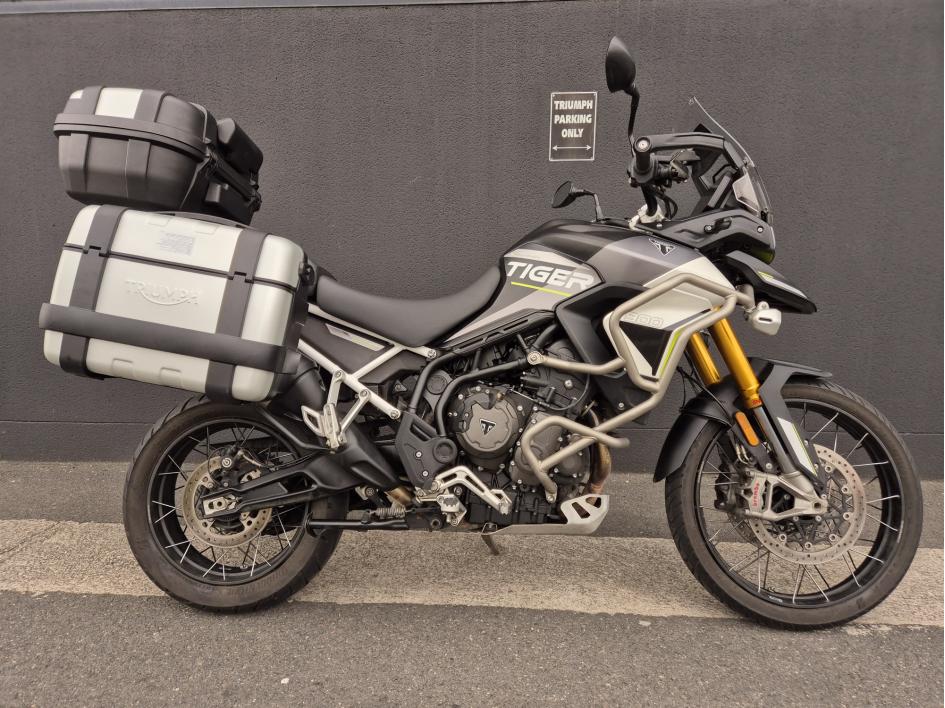 TRIUMPH Tiger 900 Rally Aragon Edition