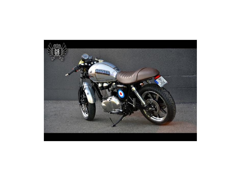 Bonneville 