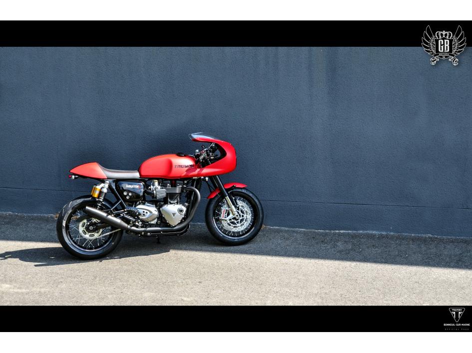 Thruxton 1200 R 